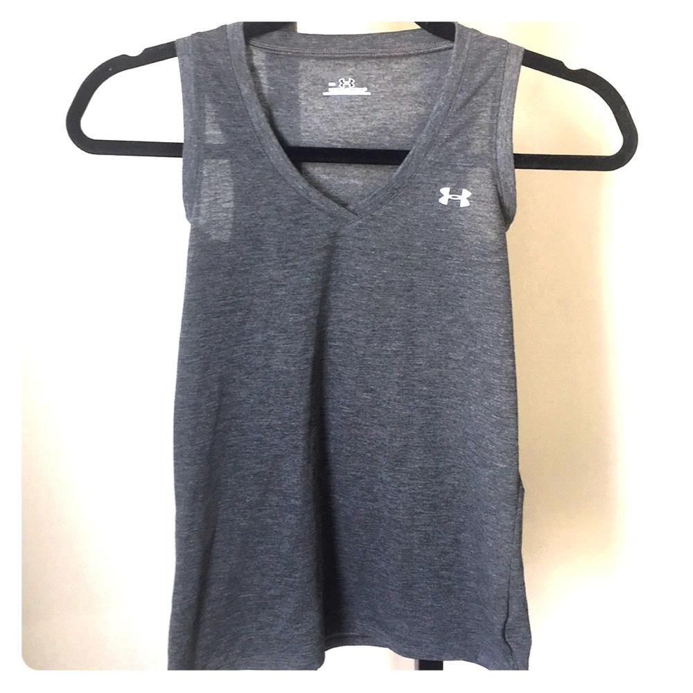 Grey Under Armour muscle tee
